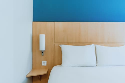 ibis Barcelona Glories 22
