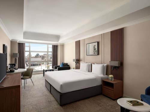 Anwar Al Madinah Mövenpick Hotel, Room