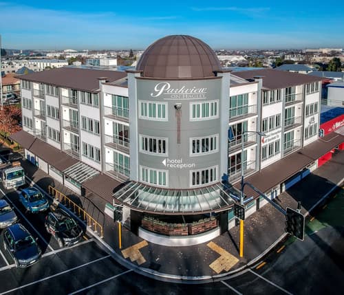 Parkview On Hagley, Primary image