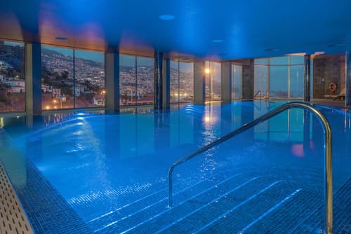 The Views Baia - Adults Only