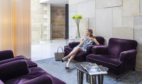 Mamilla Hotel, Lobby sitting area