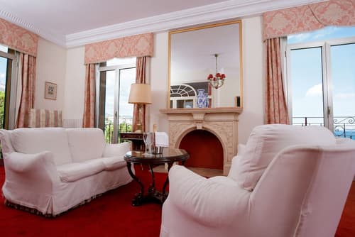 Grand Hotel Londra, Room