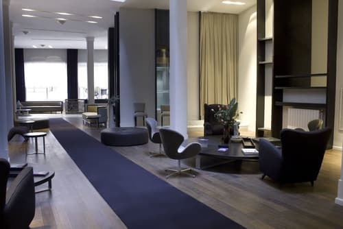 Esplendor by Wyndham Savoy Rosario, Lobby sitting area