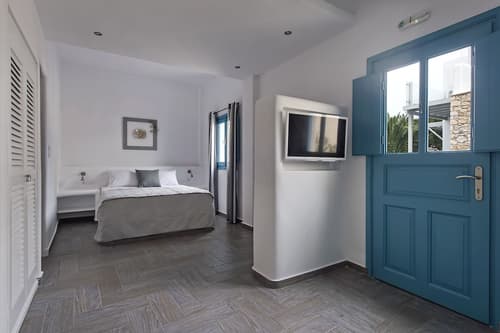 Alizea Villas & Suites