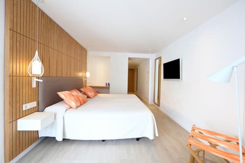 Iberostar Waves Playa de Muro, Room