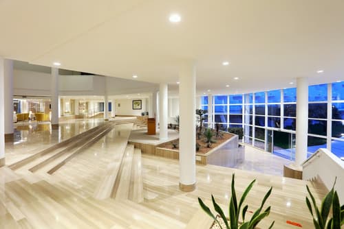 Iberostar Waves Playa de Muro, Reception