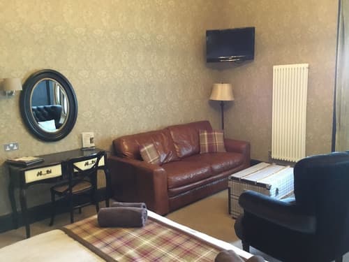 West Highland Hotel, Room