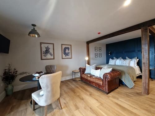 West Highland Hotel, Room