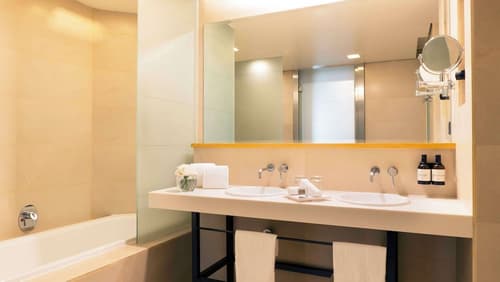 NH Collection Mexico City Airport T2