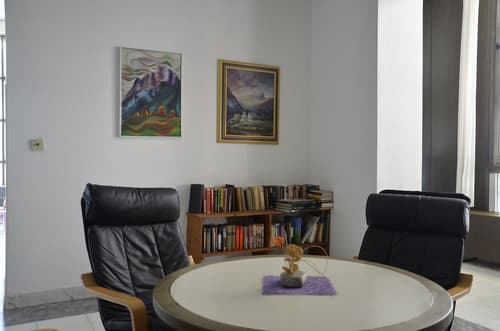 Alp Hotel, Lobby lounge