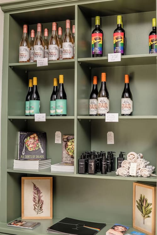 Corner House Residence, Reception