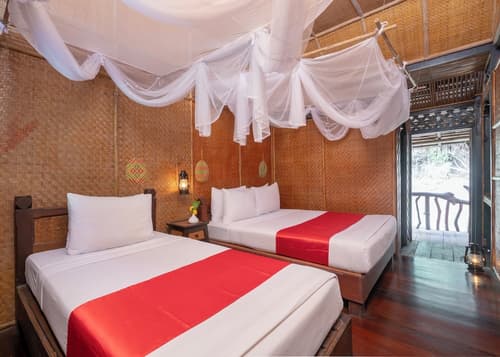 River Kwai Jungle Rafts, Room