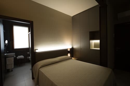 Hotel Aaron