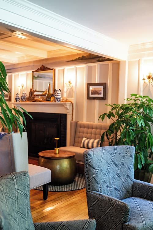 Nonantum Resort, Lobby sitting area