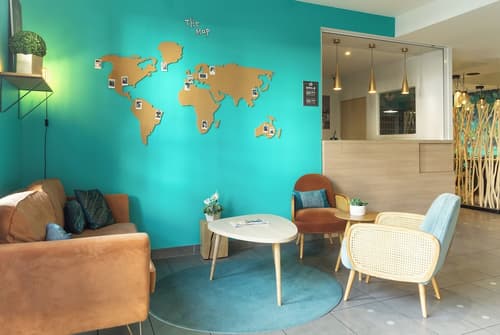 City Résidence Tours, Reception