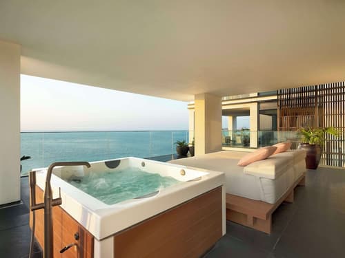 Banyan Tree Dubai at Bluewaters