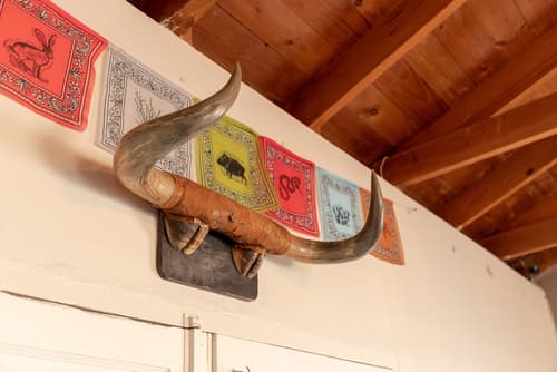 Antelope Lodge, Reception