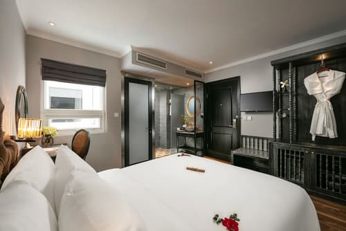 Shining Central Hotel & Spa, Room