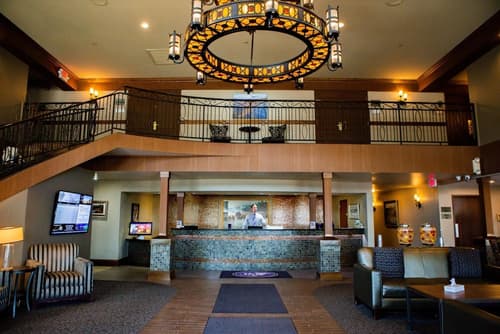 Heritage Inn, Lobby