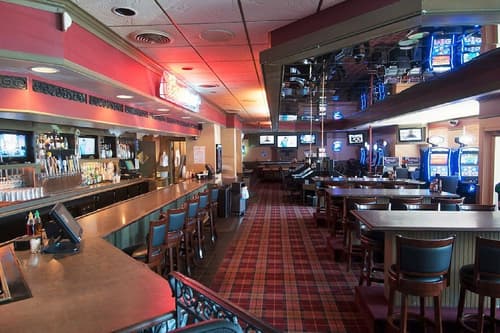 Heritage Inn, Bar (on property)