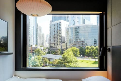 citizenM Seattle South Lake Union