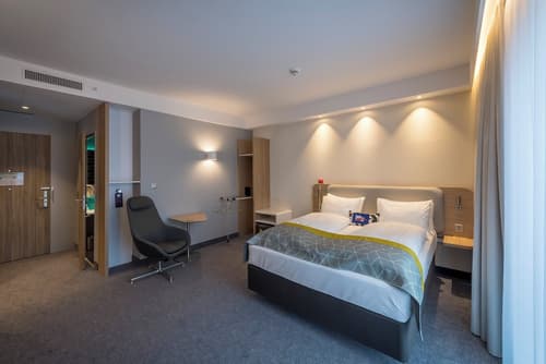 Holiday Inn Express Luzern - Kriens by IHG, Room