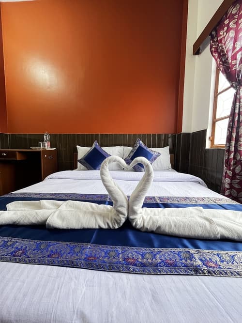 Family Guest House, Room