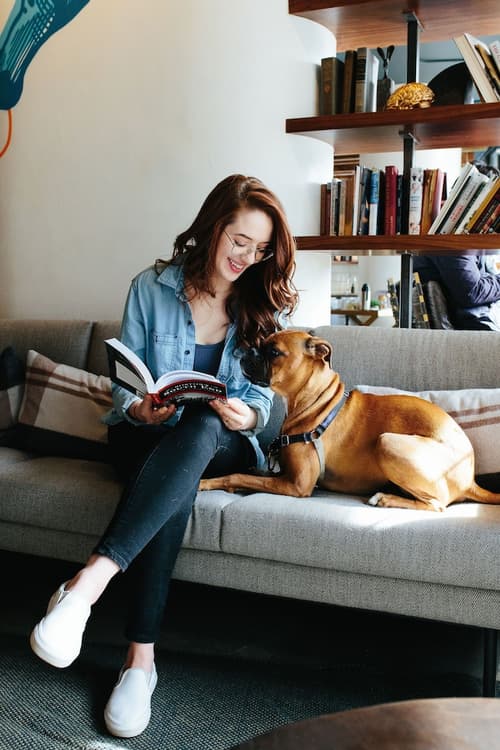 The Revolution Hotel, Lobby sitting area