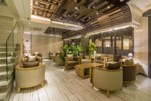 Samann Grand, Reception