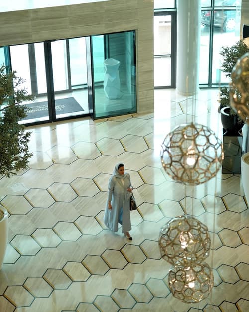 Fairmont Riyadh, Lobby