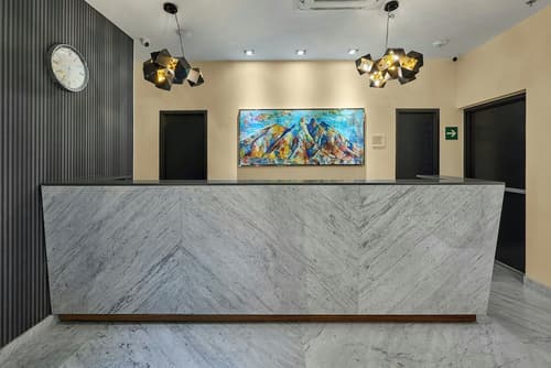 SJ Grand Hotel Monterrey, Reception