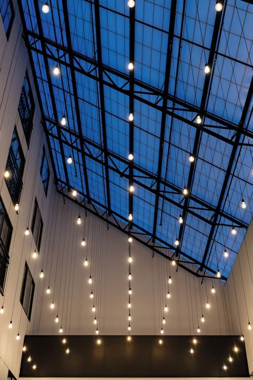 Arcadian Hotel, Lobby sitting area