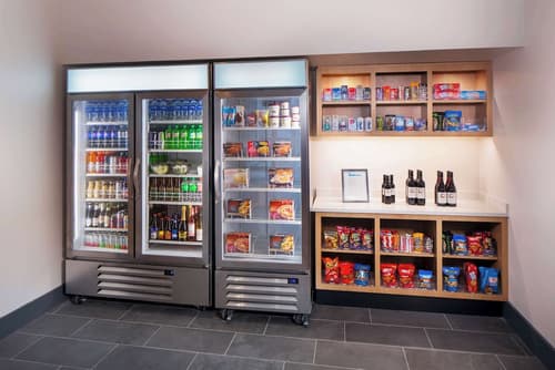 Hyatt House Nashville at Vanderbilt, Lobby