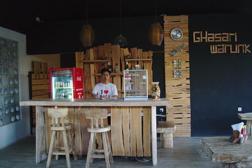 Ghamed Sari, Reception