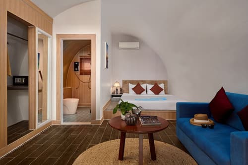 Tube Resort by EHM