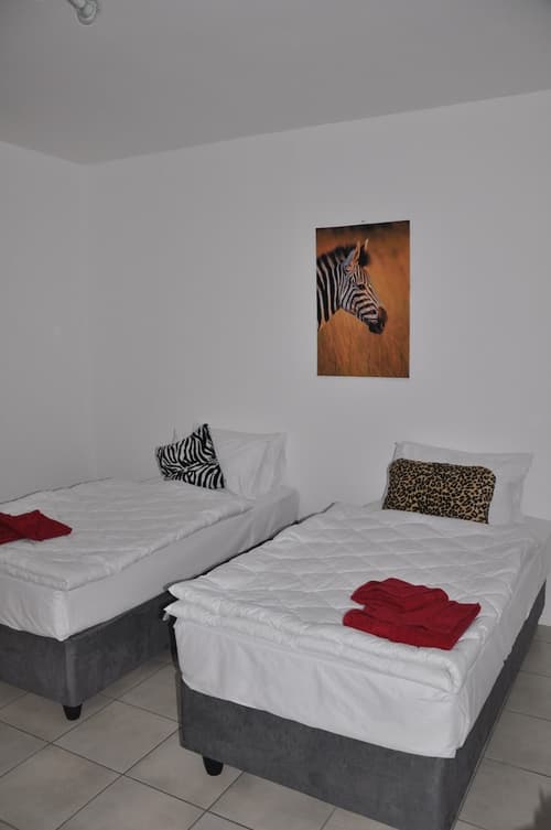 Hazyview Buffalo Game Lodge, Room