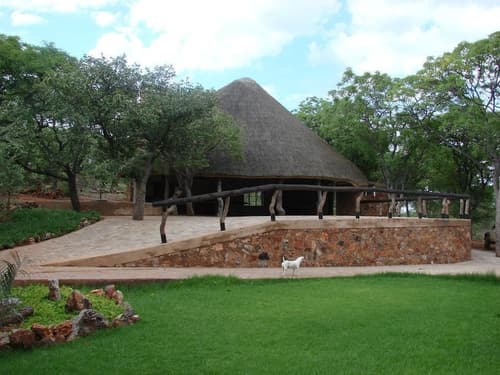 Onduri Lodge - In Okaukuejo, Primary image