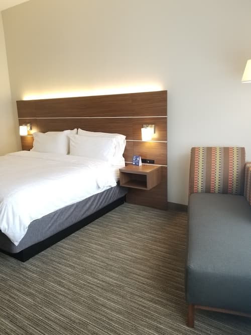 Holiday Inn Express & Suites Elko by IHG