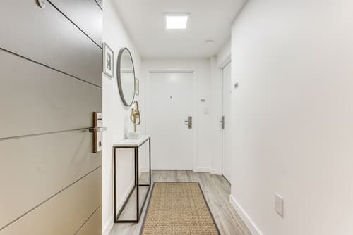 iCoconutGrove Vacation Rentals, Room