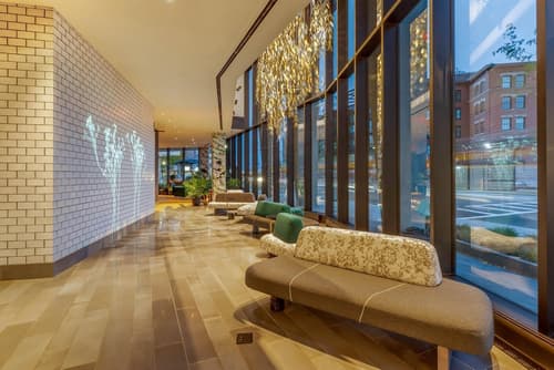 Cambria Hotel Boston Downtown - Seaport, Lobby