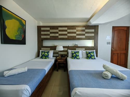 The Palacio de Laoag, Room