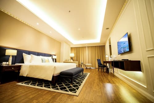 FLC Halong Bay Golf Club & Luxury Resort
