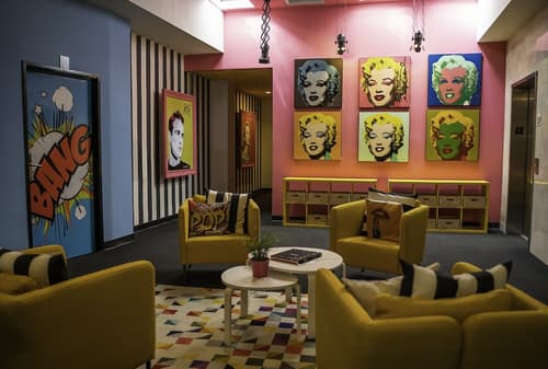 The Fox Hotel, Lobby sitting area