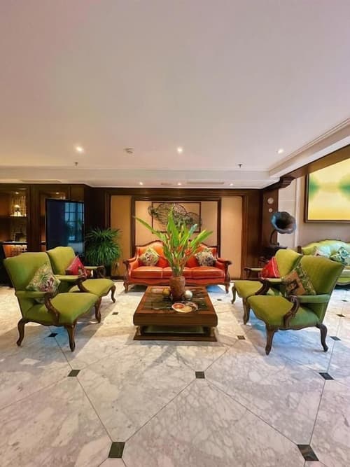 Lucien Hanoi Lakeside Hotel & Rooftop