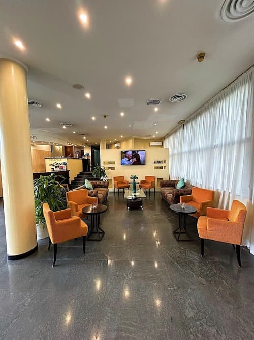 iH Hotels Milano Blu Visconti, Reception