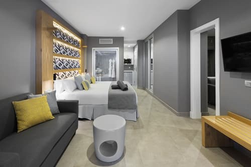 Atlantic Mirage Suites & SPA - Adults Only, Room