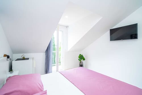 Apartment & Rooms Papa