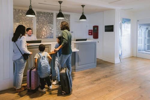 Vespera Resort on Pismo Beach, Autograph Collection, Lobby