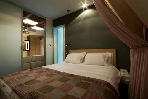 Hotel SOA