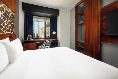 Hotel Hendricks, Room